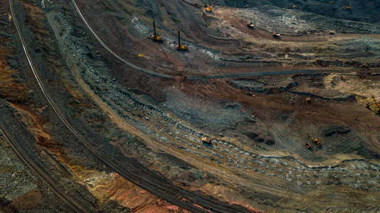 露天礦山開(kāi)采圖與礦山開(kāi)采概述